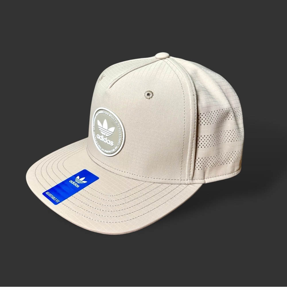 Adidas OG Emblem Men’s Beige Baseball Cap Sz OS